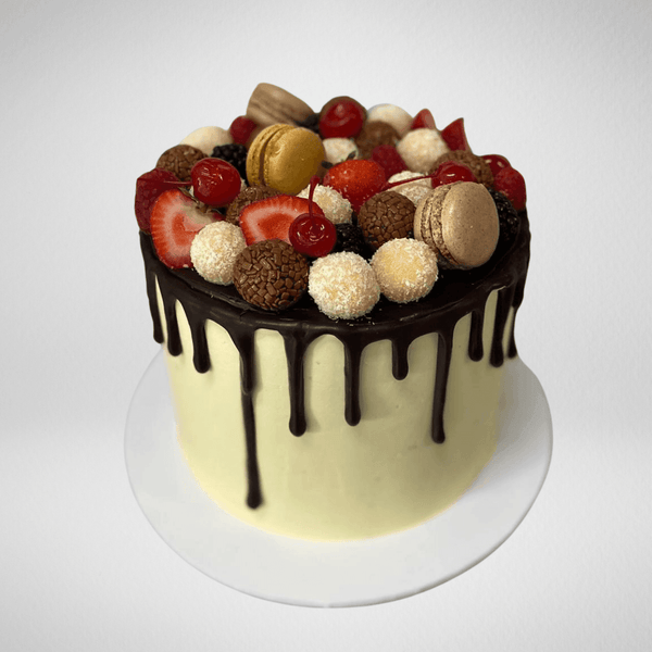 Chocolate Dripping Cake - La Fine Cakes