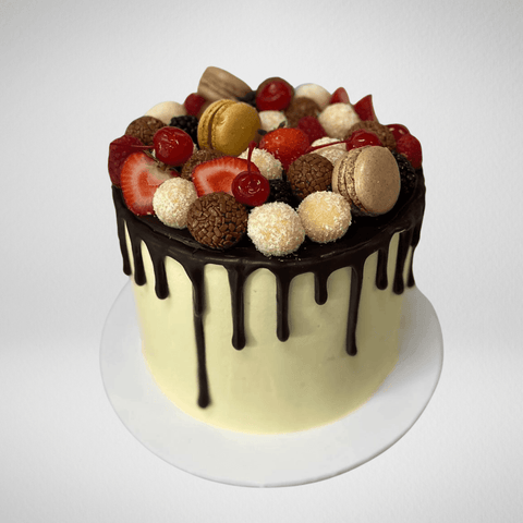 Chocolate Dripping Cake - La Fine Cakes