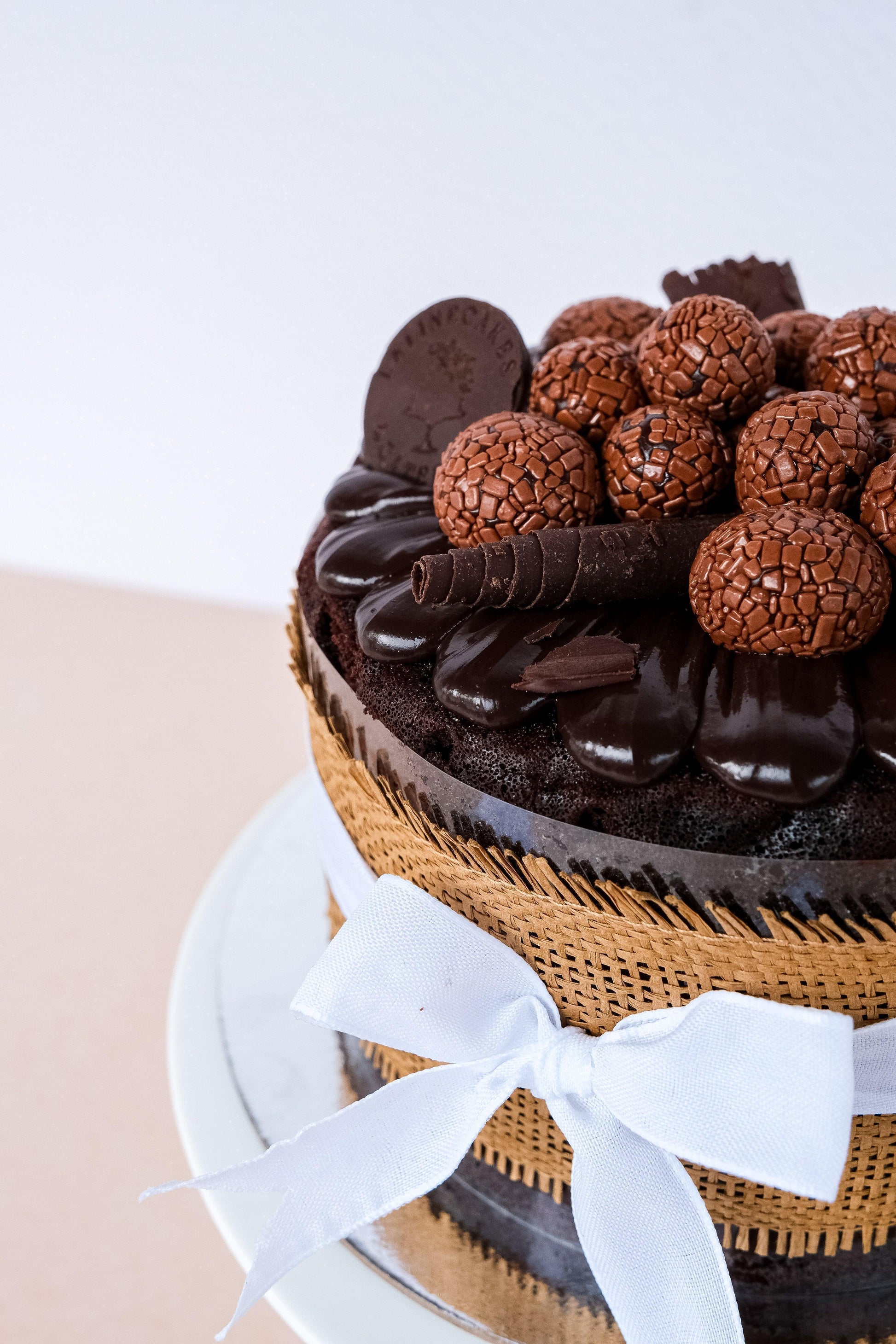 Chocolate Naked Cake - La Fine Cakes