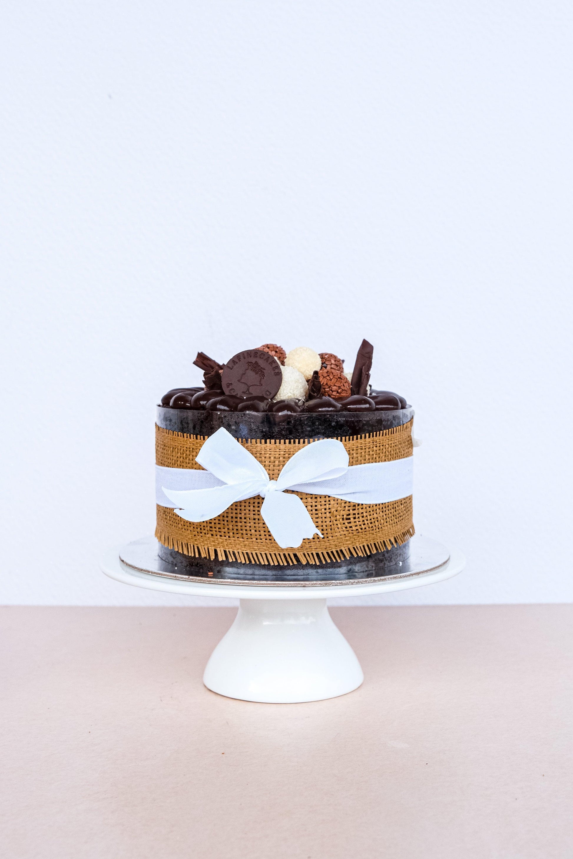 Chocolate and Coconut Naked Cake (Bounty Style) - La Fine Cakes