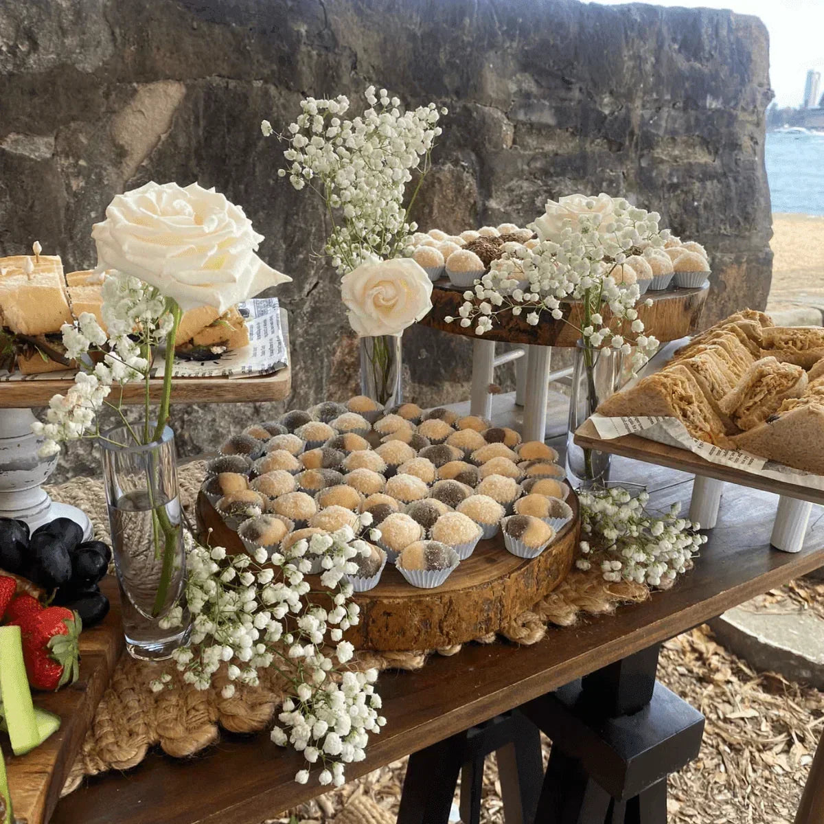 Grazing Table - La Fine Cakes